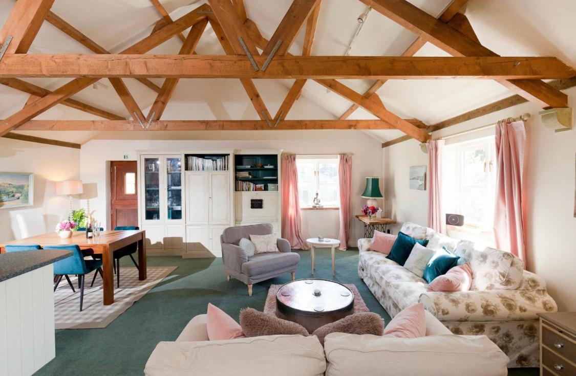 Spacious Swallow Cottage Tisbury Exterior foto